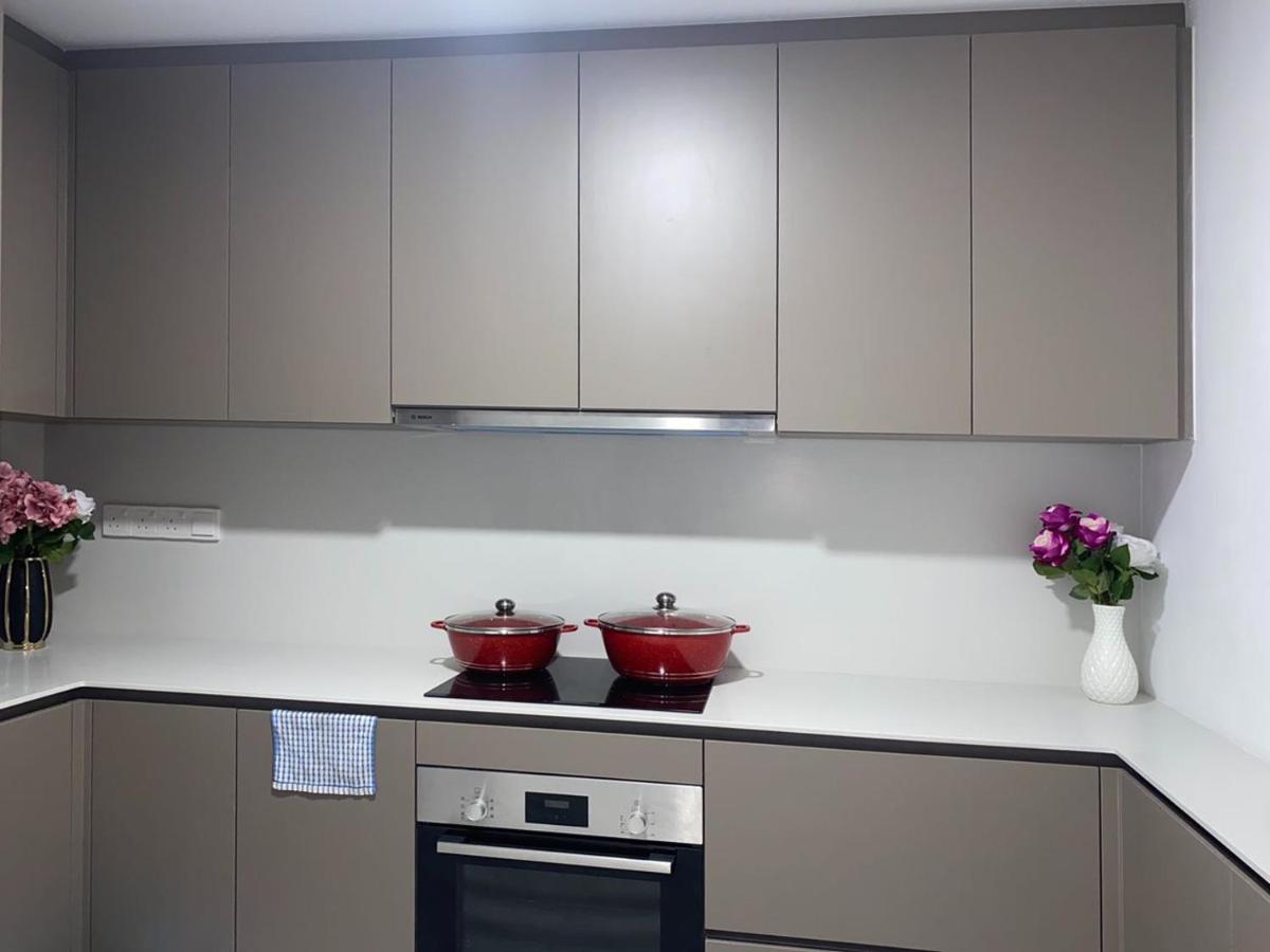 Eaton Residences Klcc By Bhs Kuala Lumpur Luaran gambar